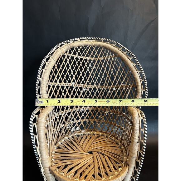 Wicker Peacock Rattan Chair | 15" tall | Plant\Doll Stand | Retro | BOHO | VTG - Picture 10 of 10